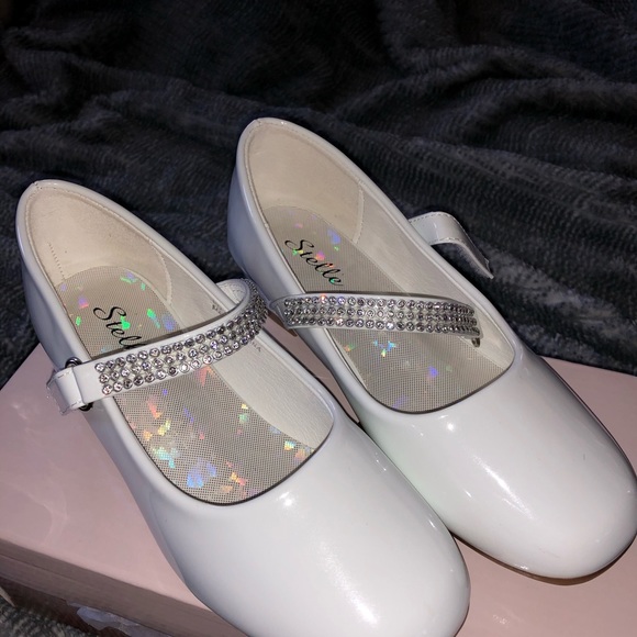 Dress shoes &veil - Picture 7 of 7